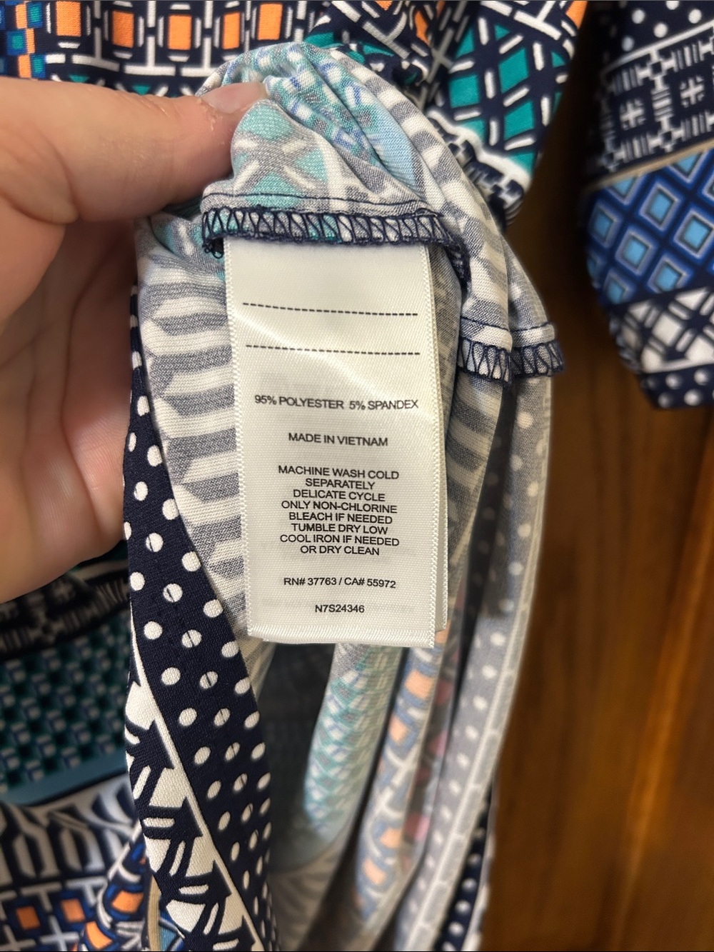 Geometric Multicolor Patterned Romper - Picture 5 of 10